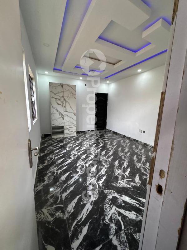 1 bedroom Flat / Apartment for rent Sodiq Jimoh Avenue Igbogbo Ikorodu Lagos