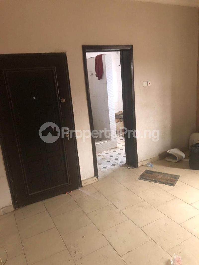 2 bedroom Flat / Apartment for rent   Onike Yaba Lagos