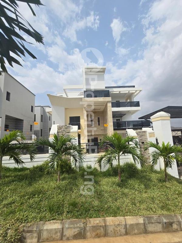 7 bedroom House for sale Diplomatic Zone Katampe Ext Abuja