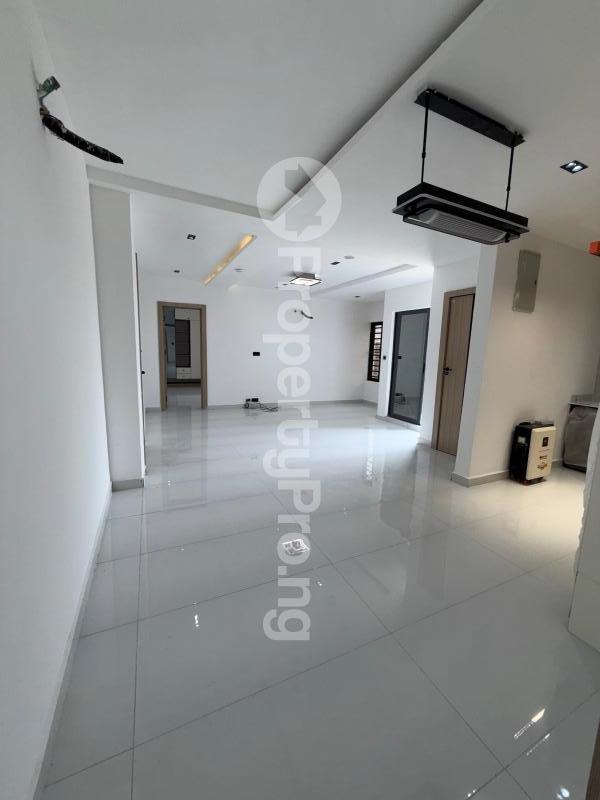 1 bedroom Flat / Apartment for sale Off Freedom Way Lekki Phase 1 Lekki Lagos