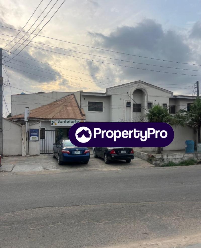 Commercial Property for sale Gra Phase 1, Magodo Ojodu Lagos