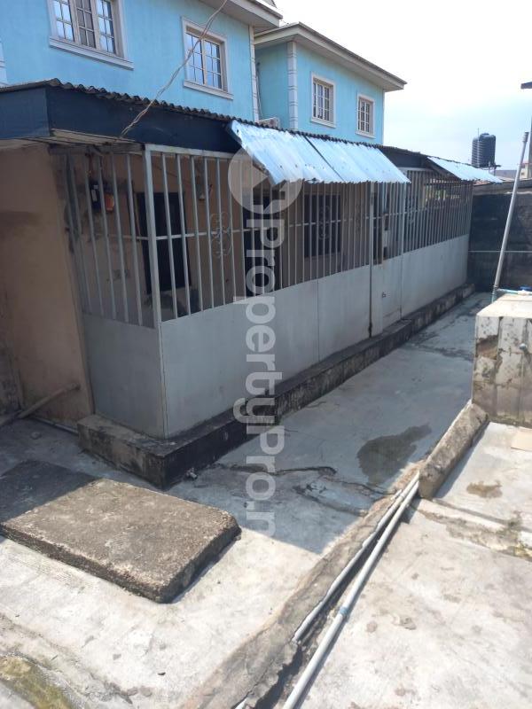 1 bedroom Flat / Apartment for rent Off St Finbars Road Akoka Yaba Lagos