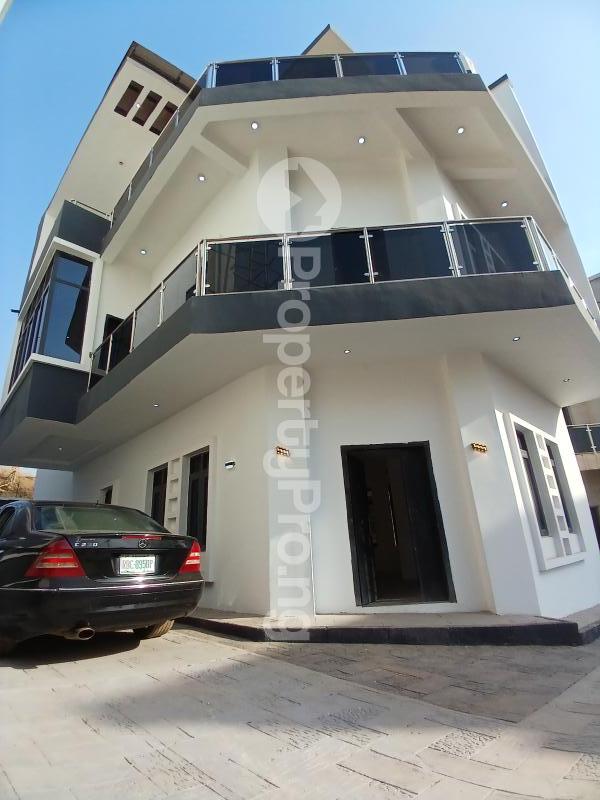 3 bedroom House for rent Diplomatic Zone Guzape Abuja