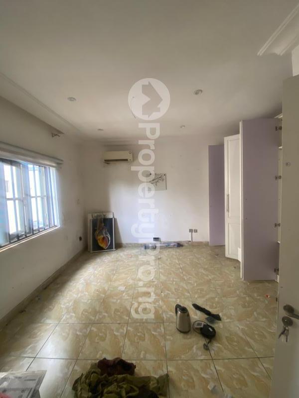 Flat / Apartment for rent chevron Lekki Lagos