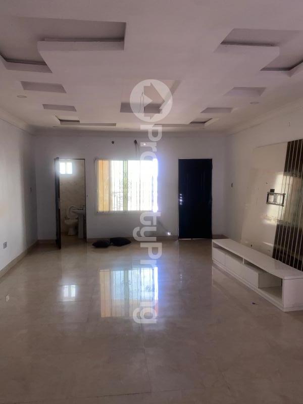 3 bedroom Flat / Apartment for rent Lekki Phase 2 Lekki Lagos