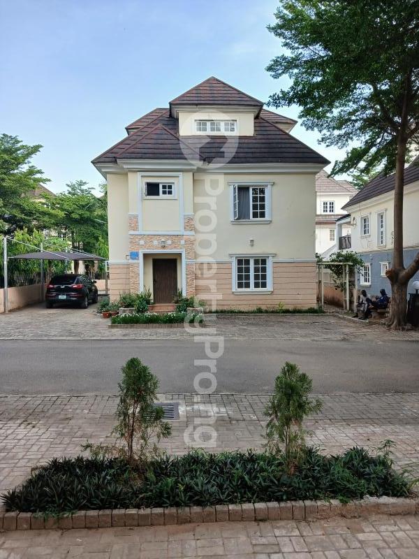 5 bedroom House for rent Close To Cedarcrest Hospital Gude Apo Abuja