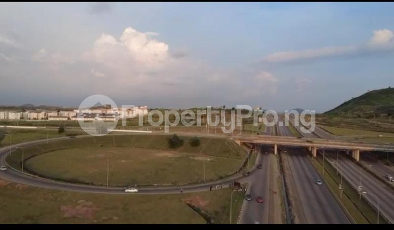 Land for sale Kyami Lugbe Abuja