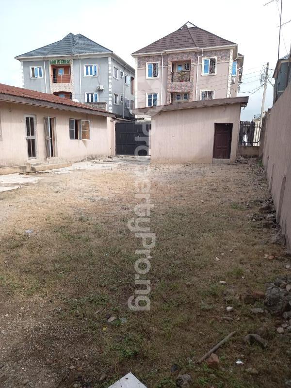 House for rent Off Abule Ijesha Road Abule-Ijesha Yaba Lagos - 0