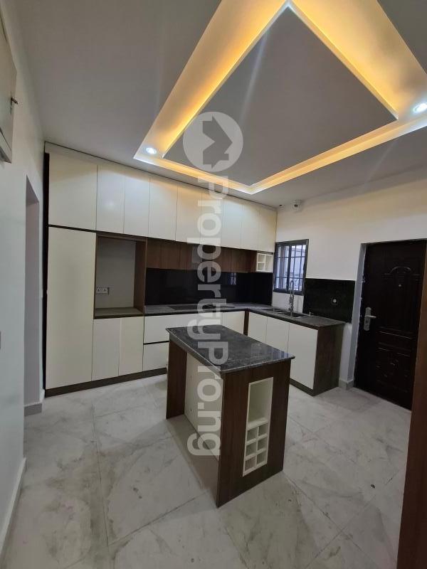 4 bedroom House for rent Guzape Abuja