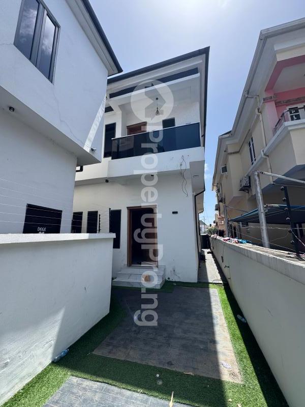 4 bedroom House for rent Igbo-efon Lekki Lagos