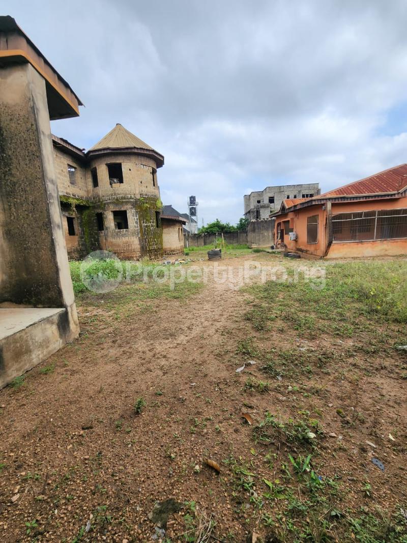 Land for sale Alalubosa Gra Jericho Ibadan Oyo