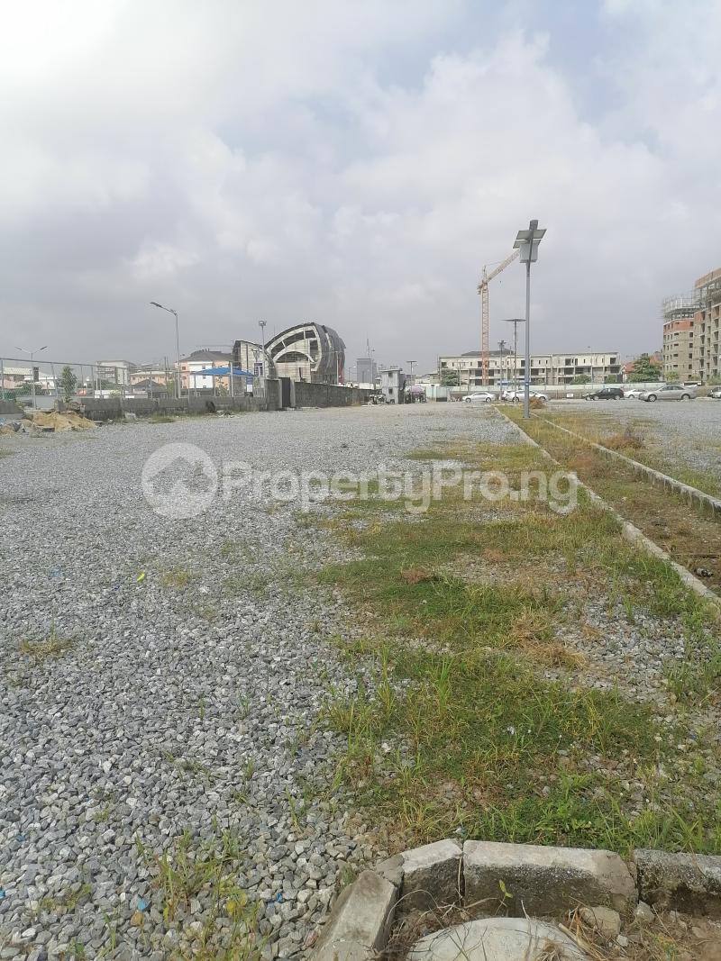 Land for sale Beside Landmark ONIRU Victoria Island Lagos