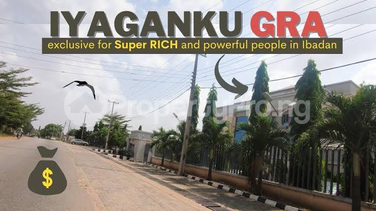 Land for sale Iyanganku Ibadan Oyo