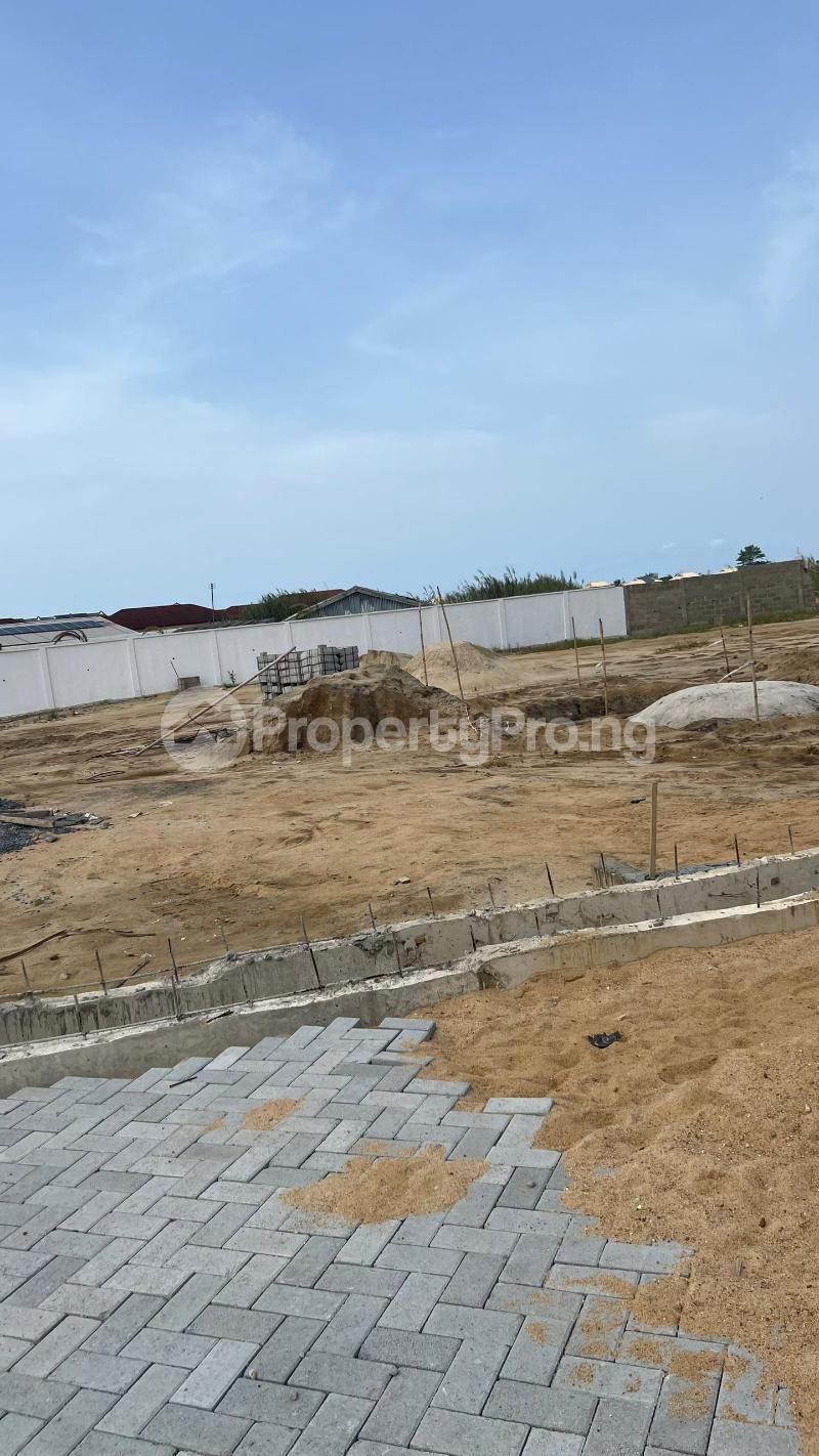Land for sale Chevron Drive, Right Before The 2nd Lekki Toll Gate Lekki Lagos - 0
