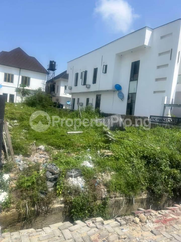 Land for sale Ikota Lekki Lagos