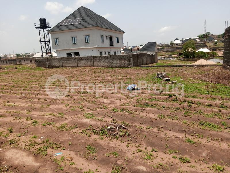 Land for sale T.pumpy Estate Lugbe Abuja