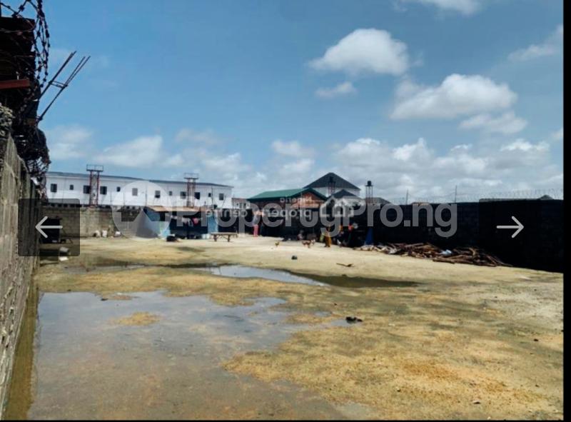 Land for rent Ologolo, By Gbara, Jakande Lekki Lagos