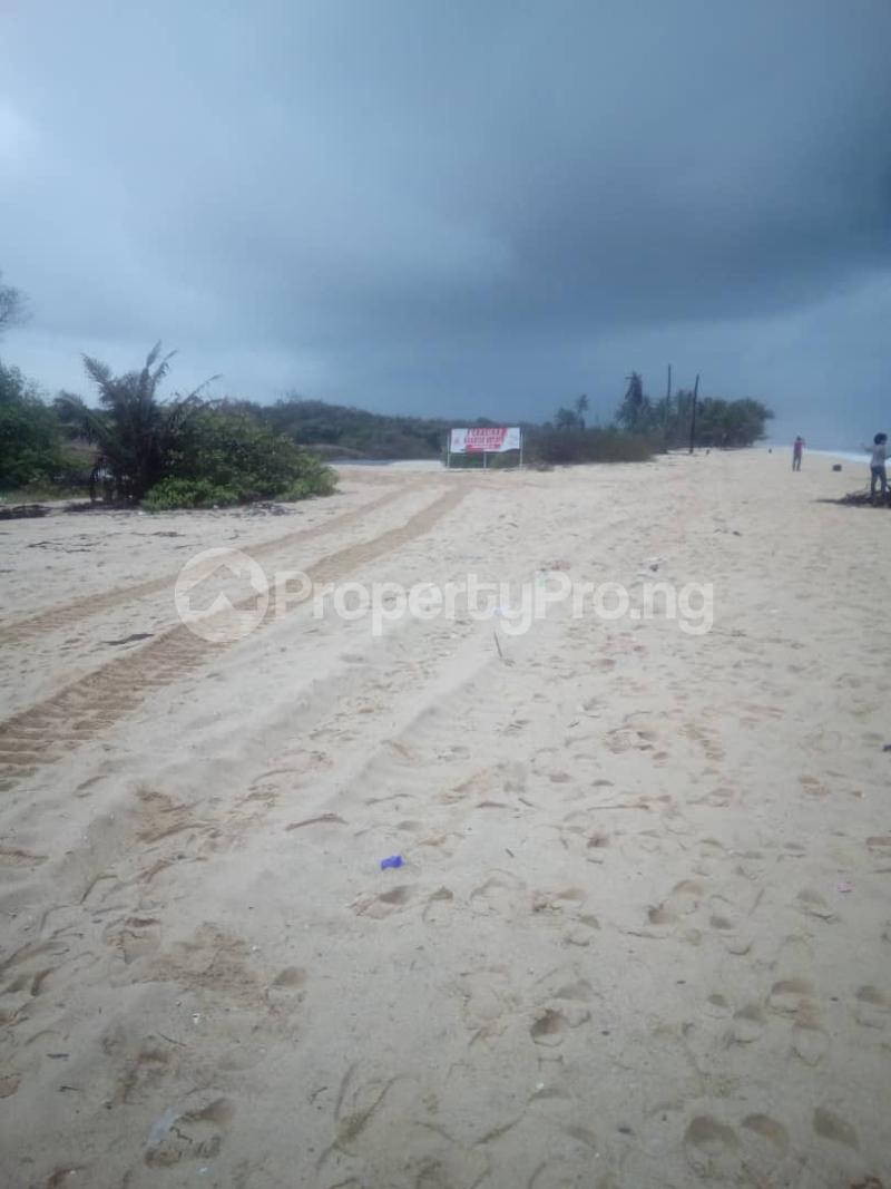Land for sale Royal Bay Located At Igbogun Community, Just About 7 Minutes Drive Away From Prestigious LaCampaigne Tropicana Ibeju-Lekki Lagos