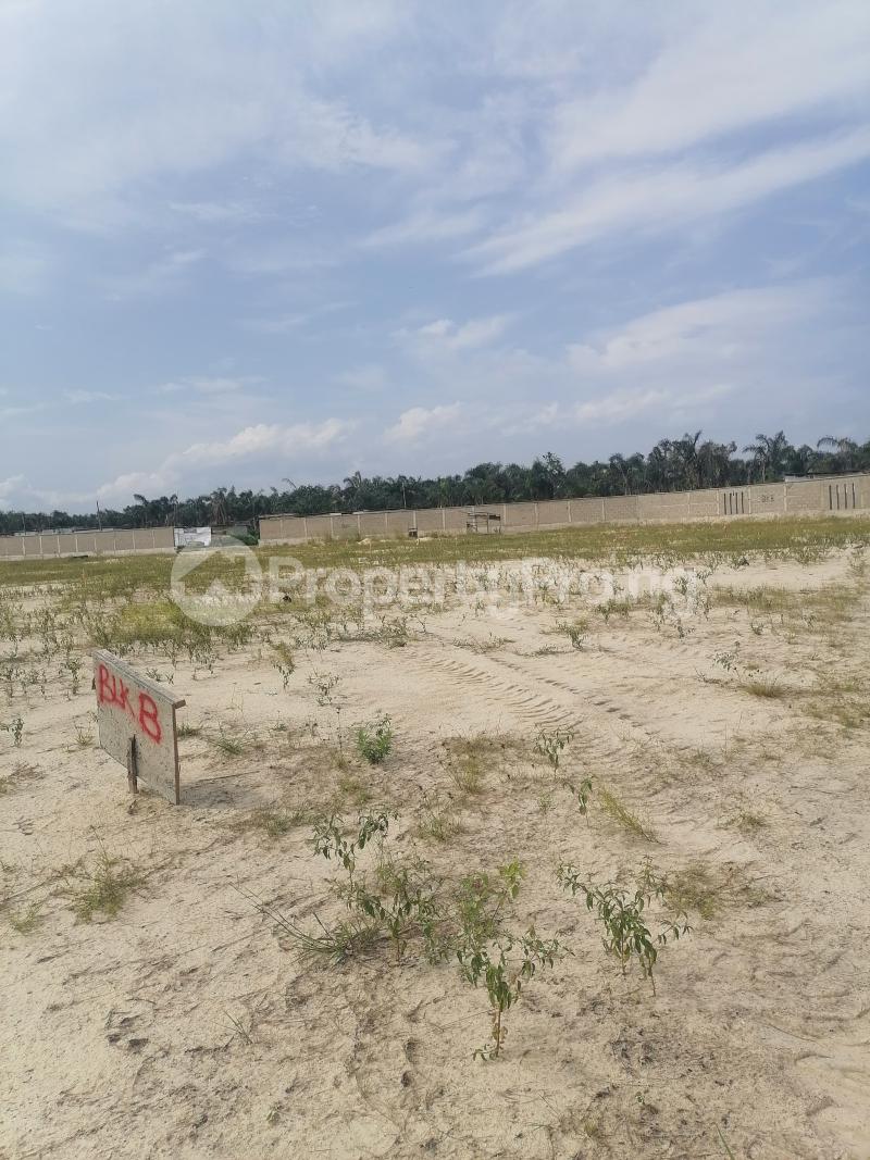 Land for sale   Ogombo Ajah Lagos