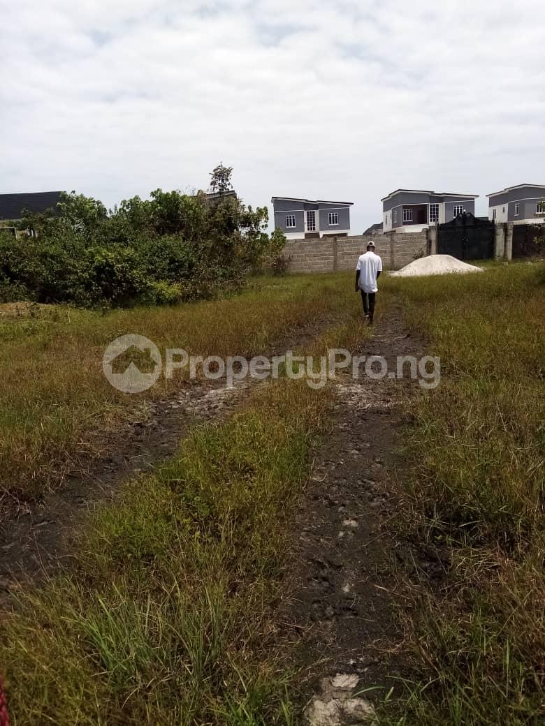 Land for sale Dreamsville Garden Eleran Igbe Near The Lekki International Airport Road Ibeju-Lekki Lagos