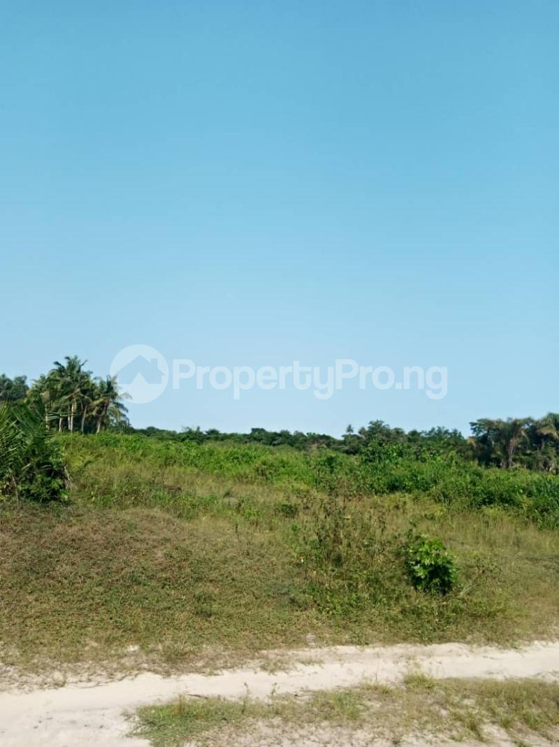 Land for sale The Arcade Apakin Village After Dangote Jetty Ibeju-Lekki Lagos