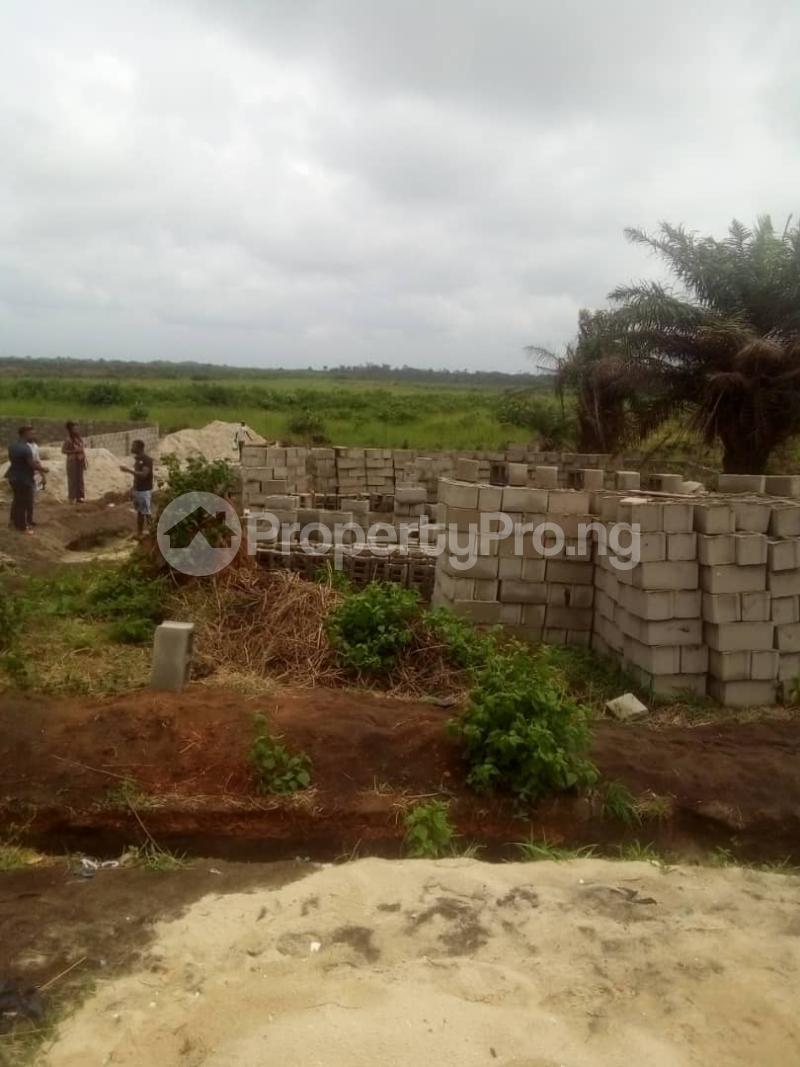 Land for sale Southwood Gardens In Lepia Village Facing Express LaCampaigne Tropicana Ibeju-Lekki Lagos - 0