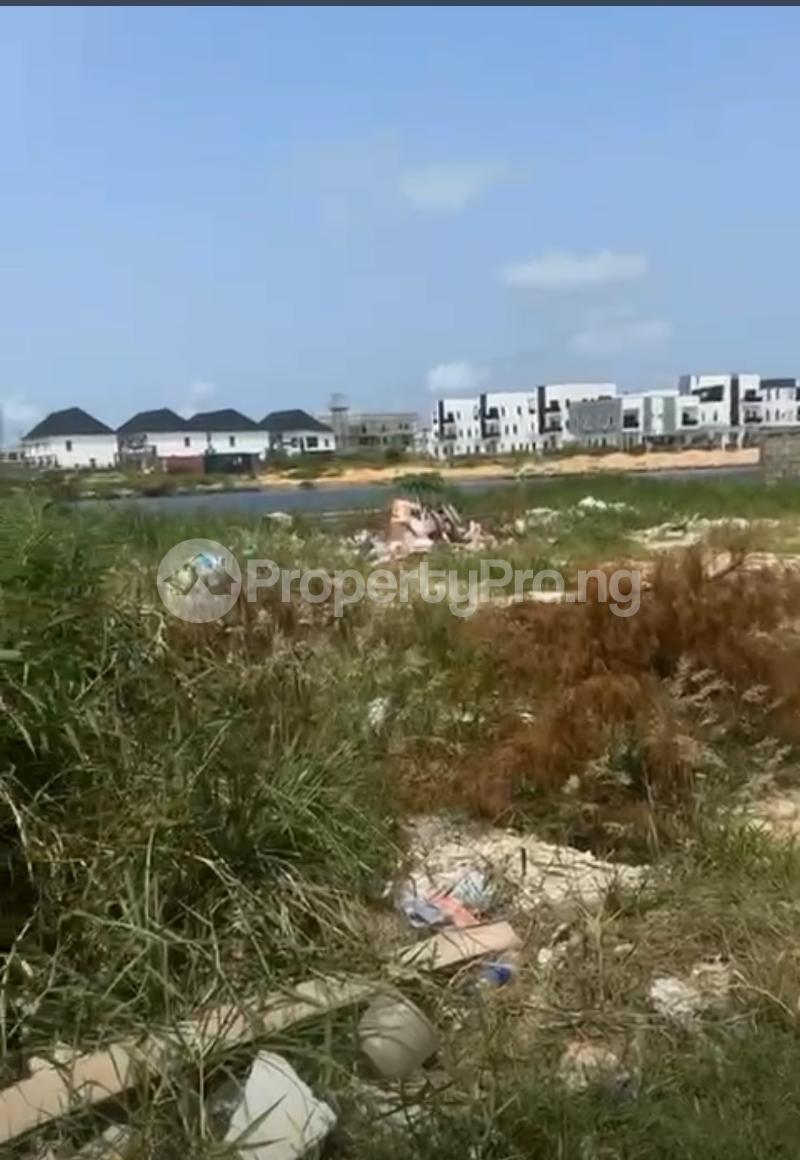 Land for sale Ikota Lekki Lagos