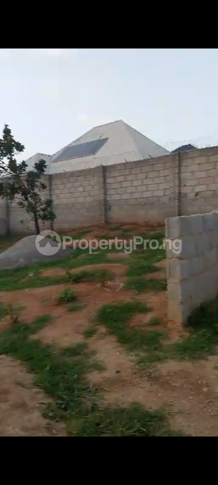 Land for sale Ushafa Abuja - 0