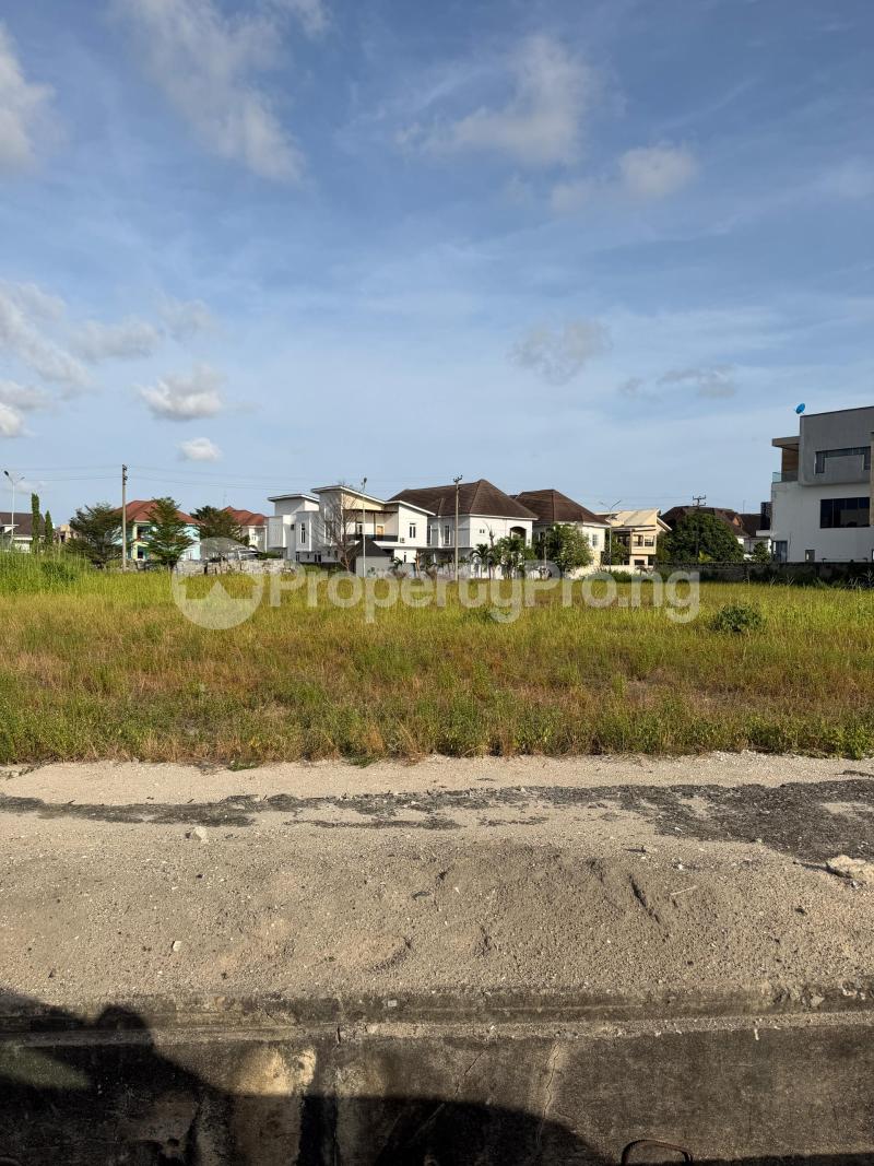 Land for sale Pinnock Beeach Estate Lekki Lagos