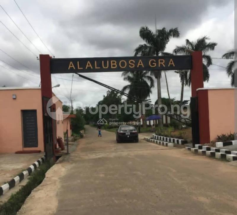 Land for sale Alalubosa Ibadan Oyo