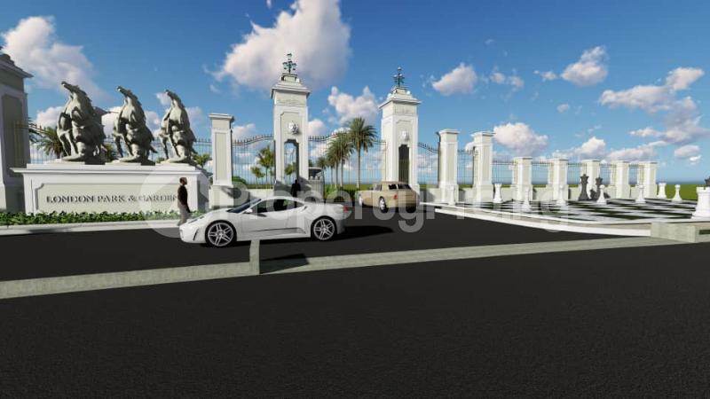 Land for sale Along Ido Secretariat Ido Oyo