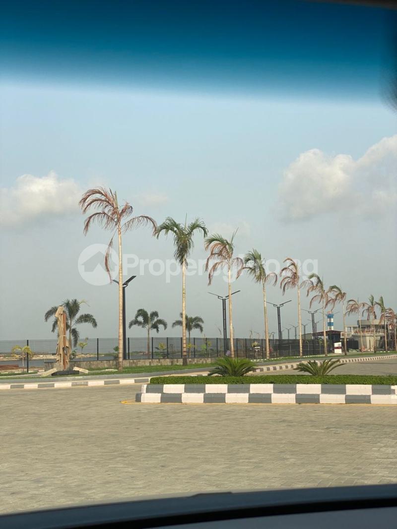 Land for sale  Lekki Phase 1 Lekki Lagos