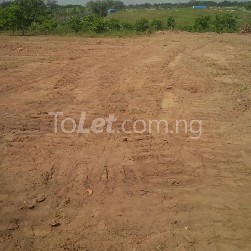 Land in Lugbe Abuja Land for sale in lugbe Land in lugbe