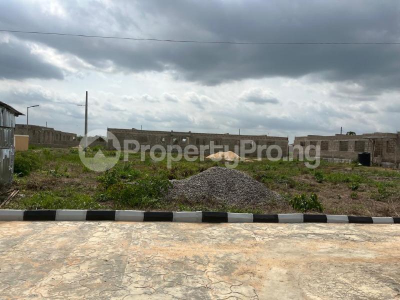 Land for sale Ileya Promo, Stl Court Estate Close To Main Mowe Market And Trinity International Schools With Coca Cola Estate Mowe Obafemi Owode Ogun