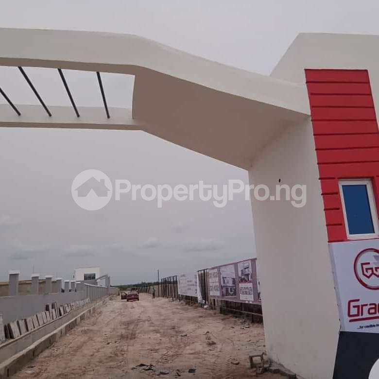 Land for sale Idera Housing Scheme Eleko Ibeju-Lekki Lagos