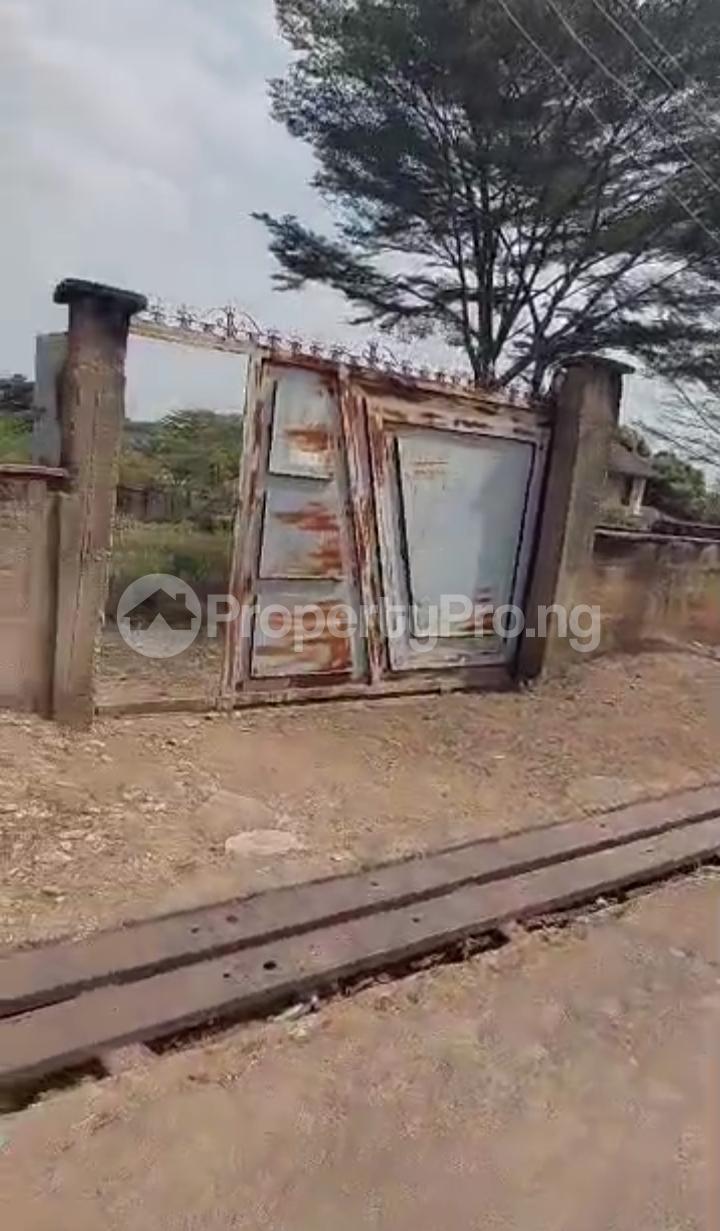 Land for sale Sijuade Avenue Jericho Ibadan Oyo