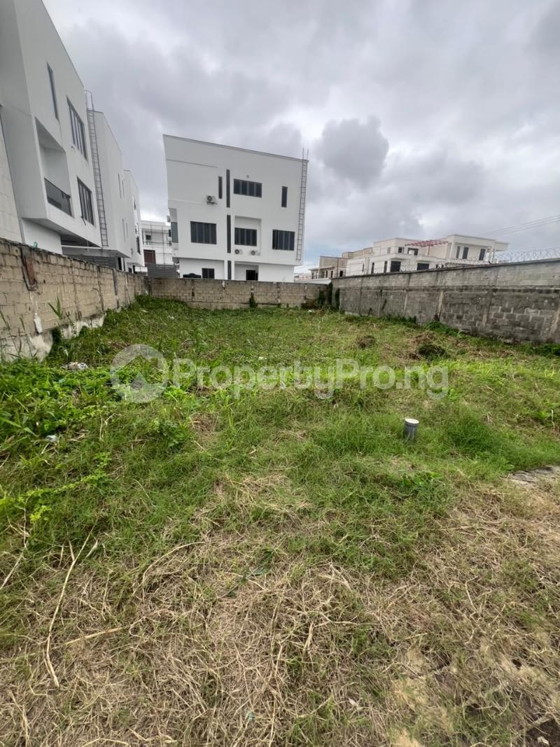Land for sale Hampton Bay Estate Ikate Lekki Lagos