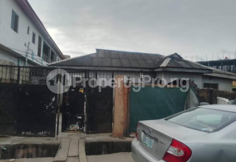 Land for sale Johnson Bus Stop, Pedro Road, Palmgrove Ilupeju Lagos