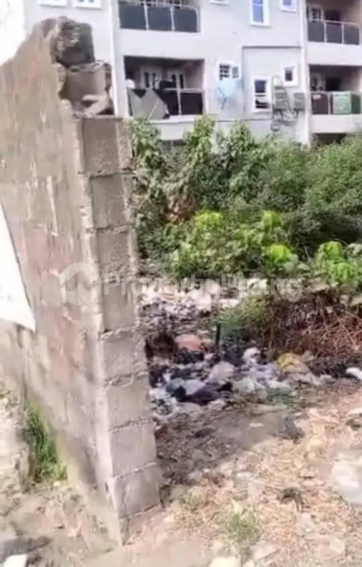 Land for sale Off Mukandasi Str , Ago palace Okota Lagos