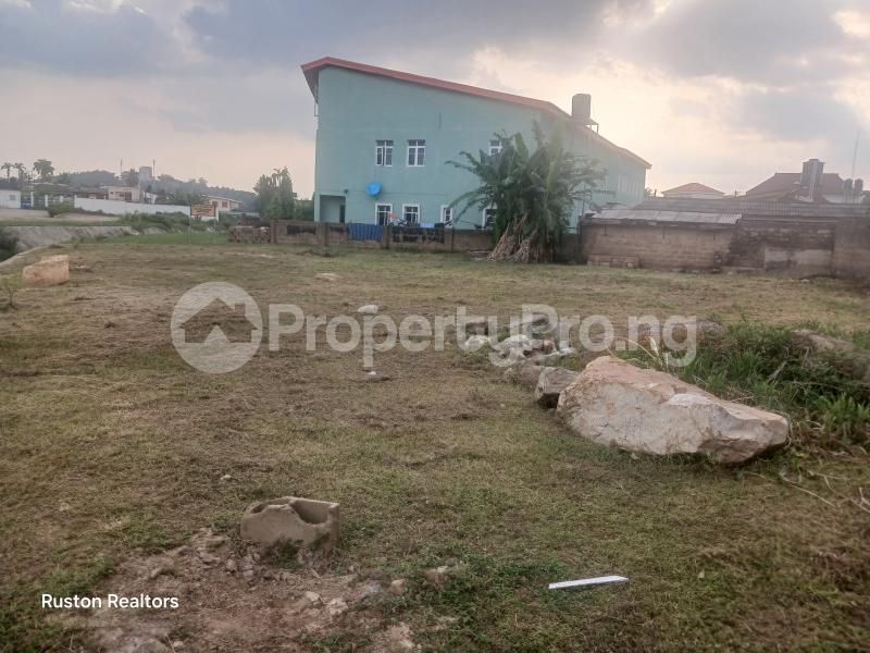 Land for sale Old Bodija Estate Ibadan Oyo