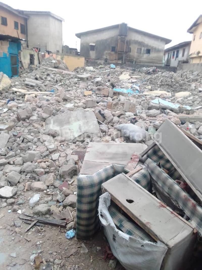 Land for sale Pedro Road Shomolu Lagos - 0