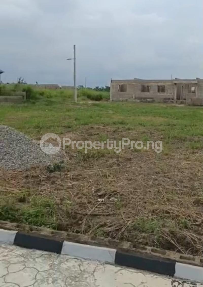 Land for sale Stella Court Estate Located At Mowe Town Obafemi Owode Ogun