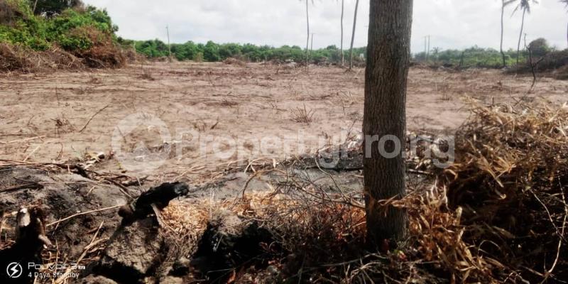 Land for sale Lekki Pennisula Lagos Behind Eko Akete Mosere Ikoga Ibeju-Lekki Lagos