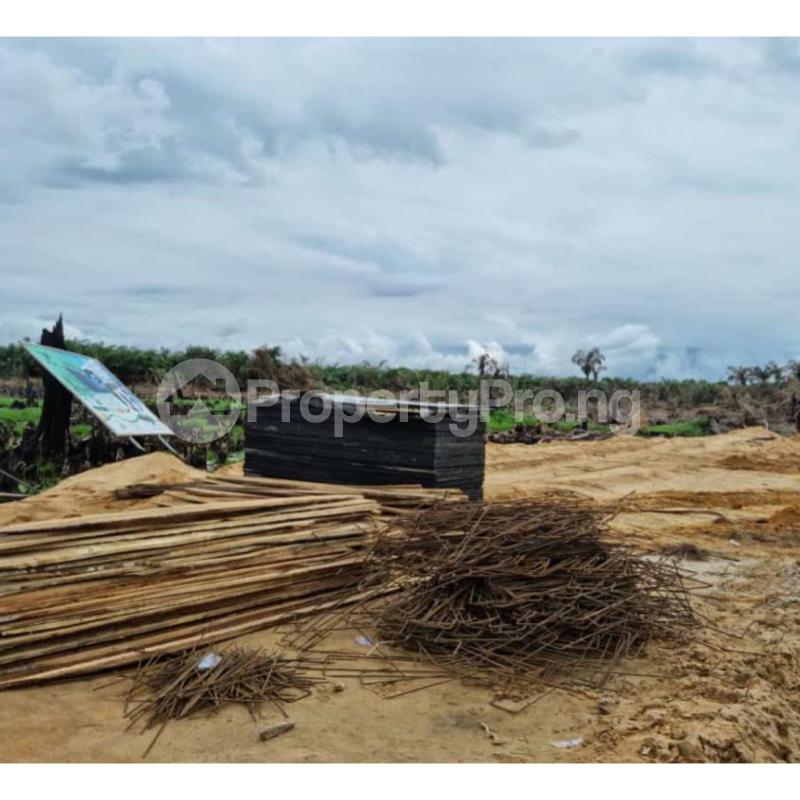 Land for sale Bogije Shapati Ibeju-Lekki Lagos - 0