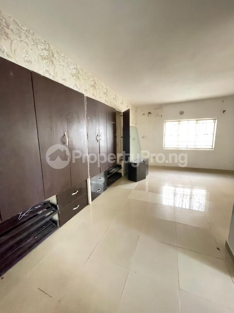 3 bedroom House for rent Victoria Island Lagos