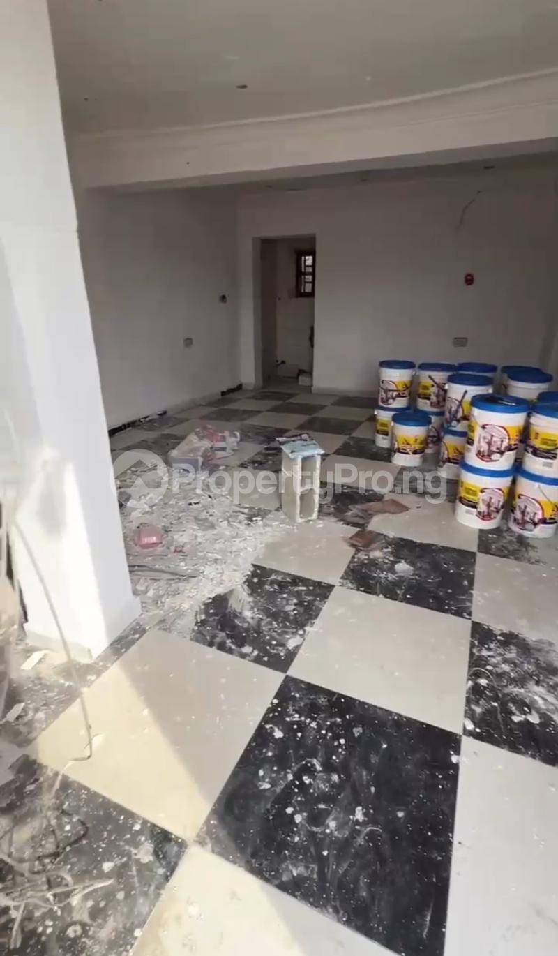 1 bedroom Commercial Property for rent Faxing Express Ado Ajah Lagos