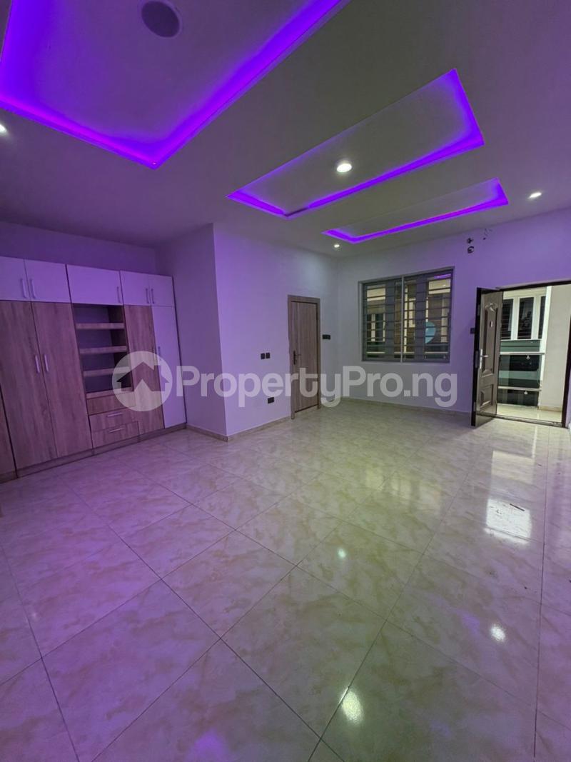 1 bedroom Flat / Apartment for rent orchid Lekki Lagos