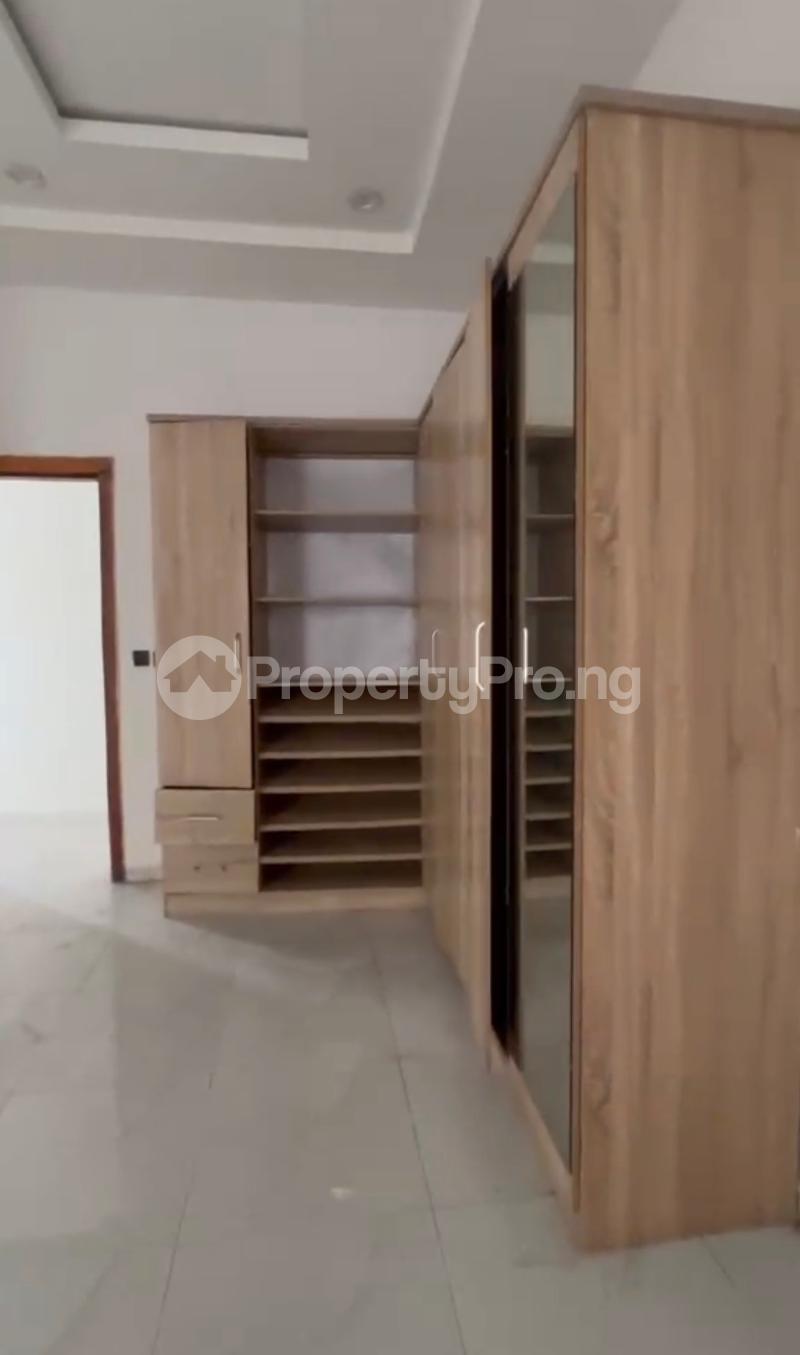 1 bedroom Flat / Apartment for rent Ologolo Lekki Lagos