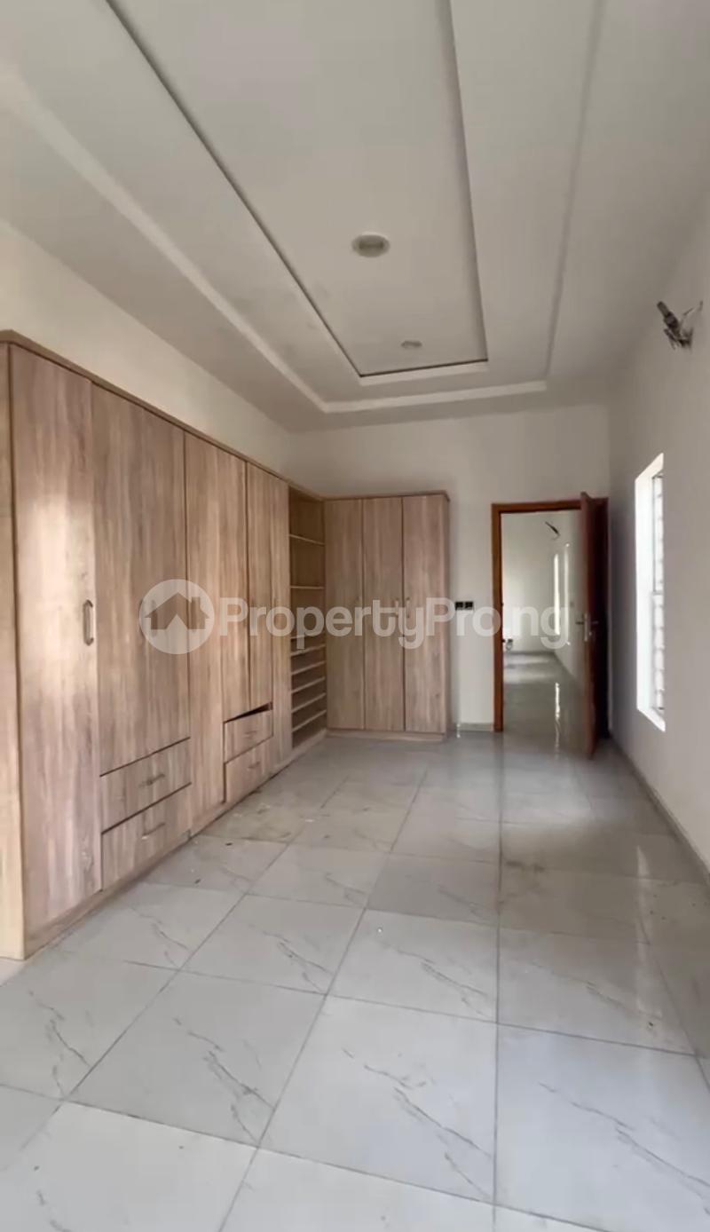 1 bedroom Flat / Apartment for rent Ologolo Lekki Lagos
