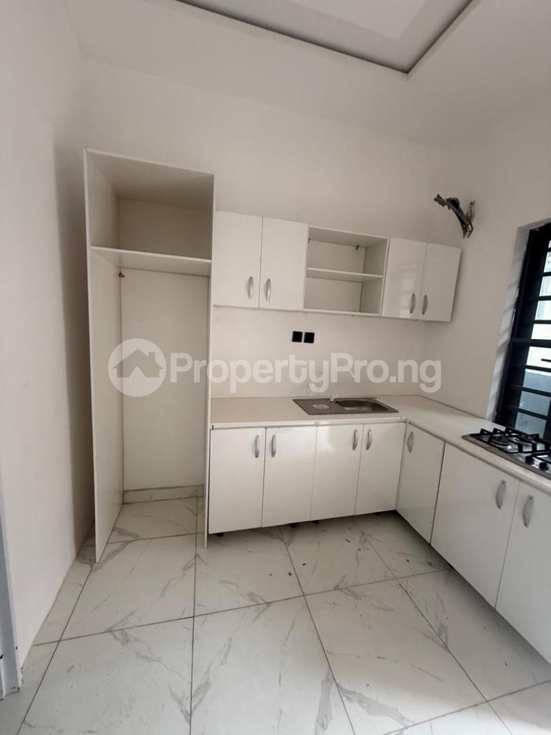 1 bedroom Flat / Apartment for rent Ologolo Ologolo Lekki Lagos